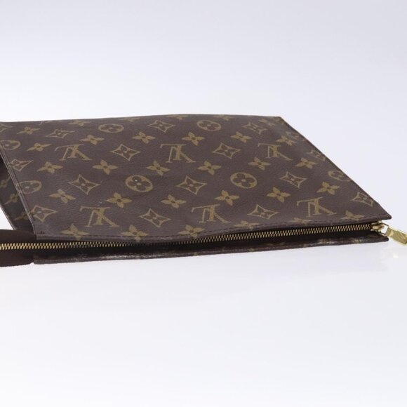 LOUIS VUITTON Monogram Posh Toilette 26 Pouch - Picture 7 of 14